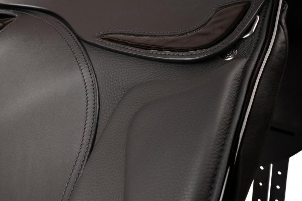 Telos Dressursattel Detail